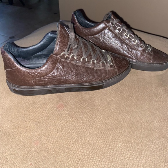 Men’s Balenciaga Arena | Brown | sz45 (12 US) - Picture 4 of 6